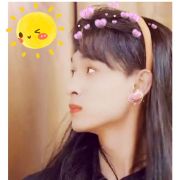 搂着猫咪睡觉的鱼66