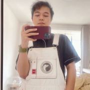 亚徳里安