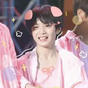 xiao涵吐泡泡