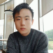 小生姓伊名小贱贱YJ