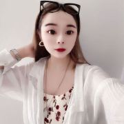 可乐味的怪莹莹