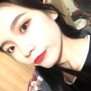 月月不吃香菜_
