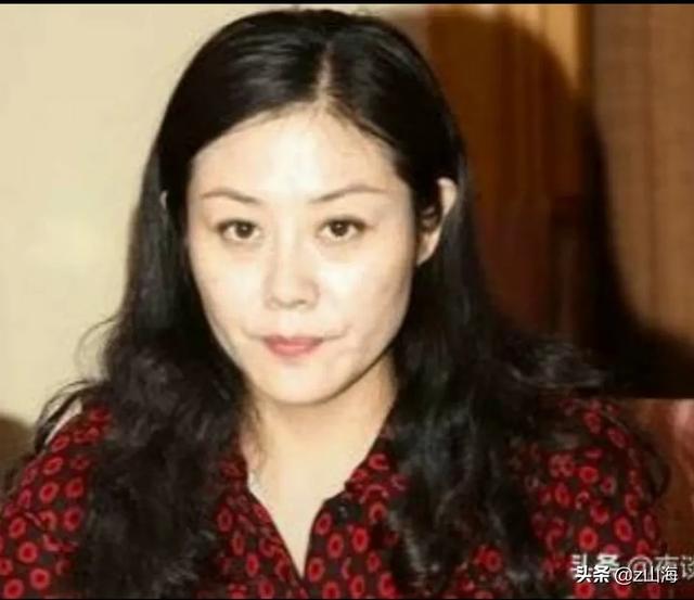 事业单位退休后被判刑3年，刑满释放出来还有养老金吗？