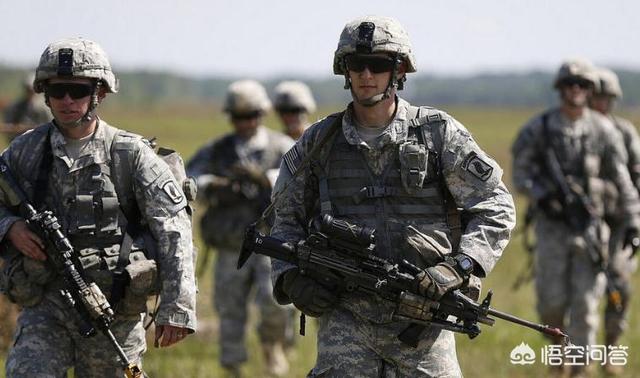 美国军队是否服从于美国政府，政府更替是否对军队有影响？